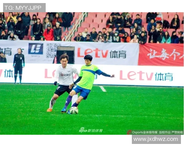 当今足球明星排行榜揭晓谁是最受欢迎的球员与他们的精彩表现